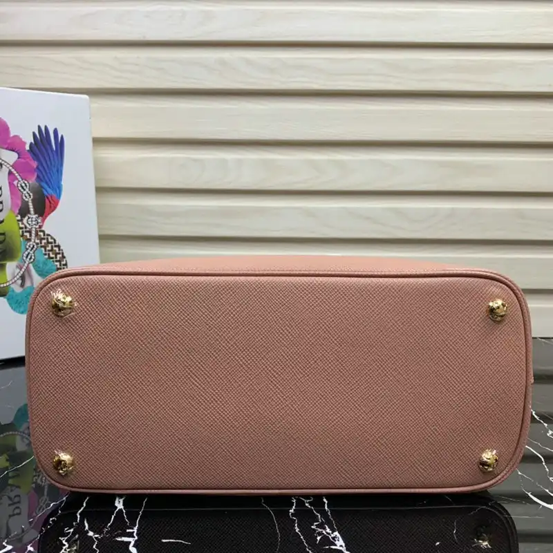 ORNAMENTS Bags 20DJ570210