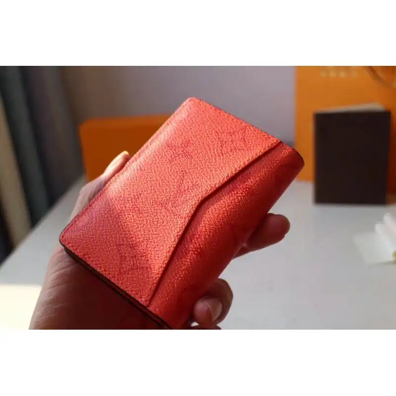 LV Bags 20B570315