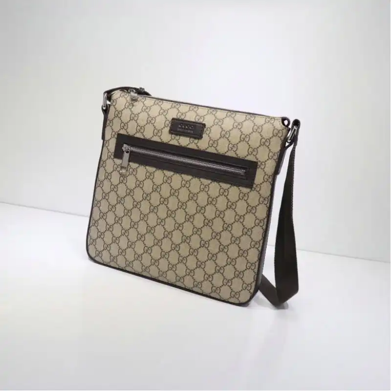 G*u*i bags 20guc0008