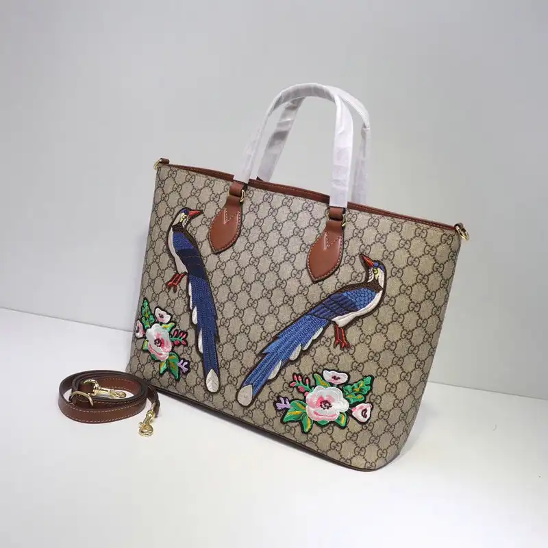 G*u*i bags 20guc0012