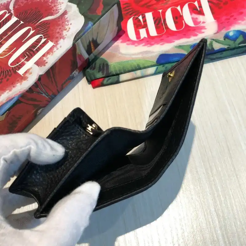 G*u*i bags 20guc0030