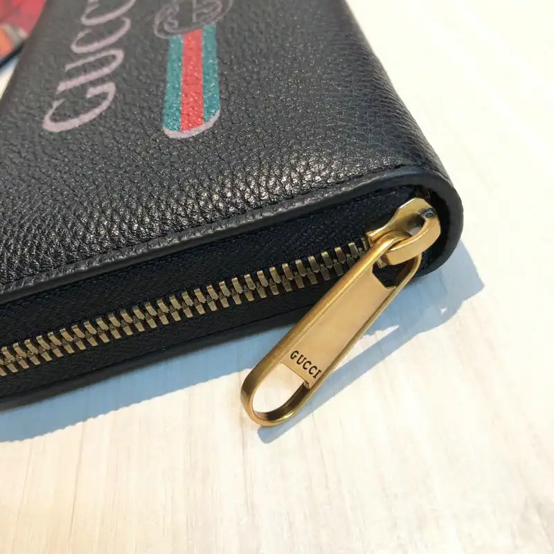 G*u*i bags 20guc0050