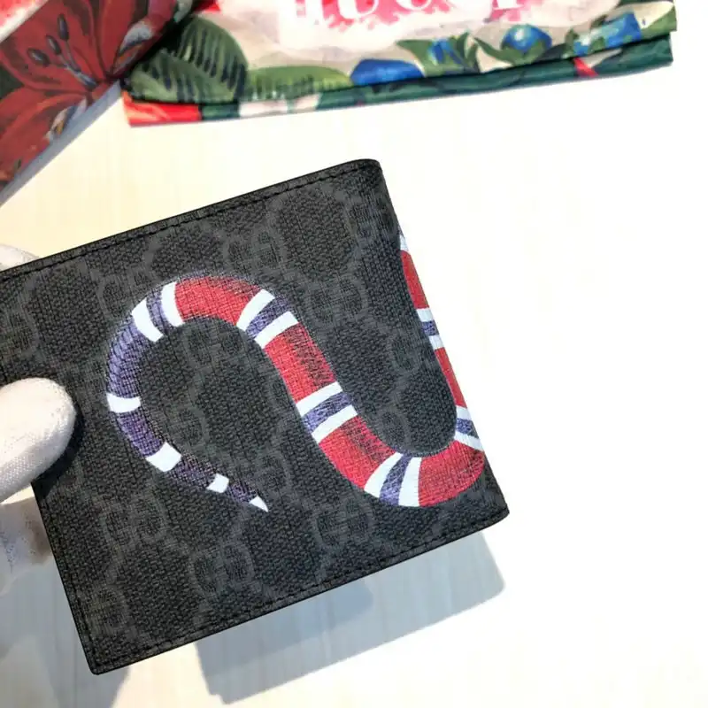 G*u*i bags 20guc0063