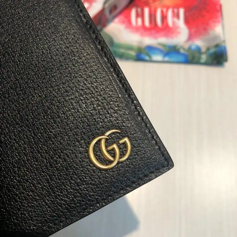 G*u*i bags 20guc0099