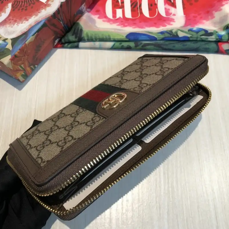 G*u*i bags 20guc0105