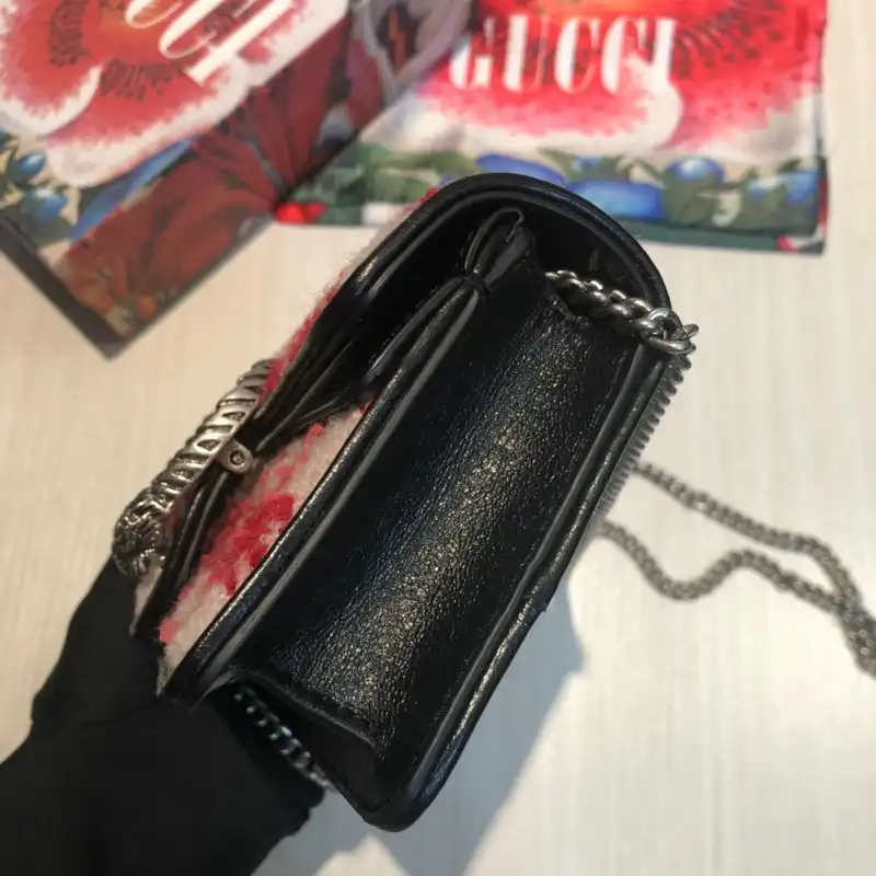 G*u*i bags 20guc0170