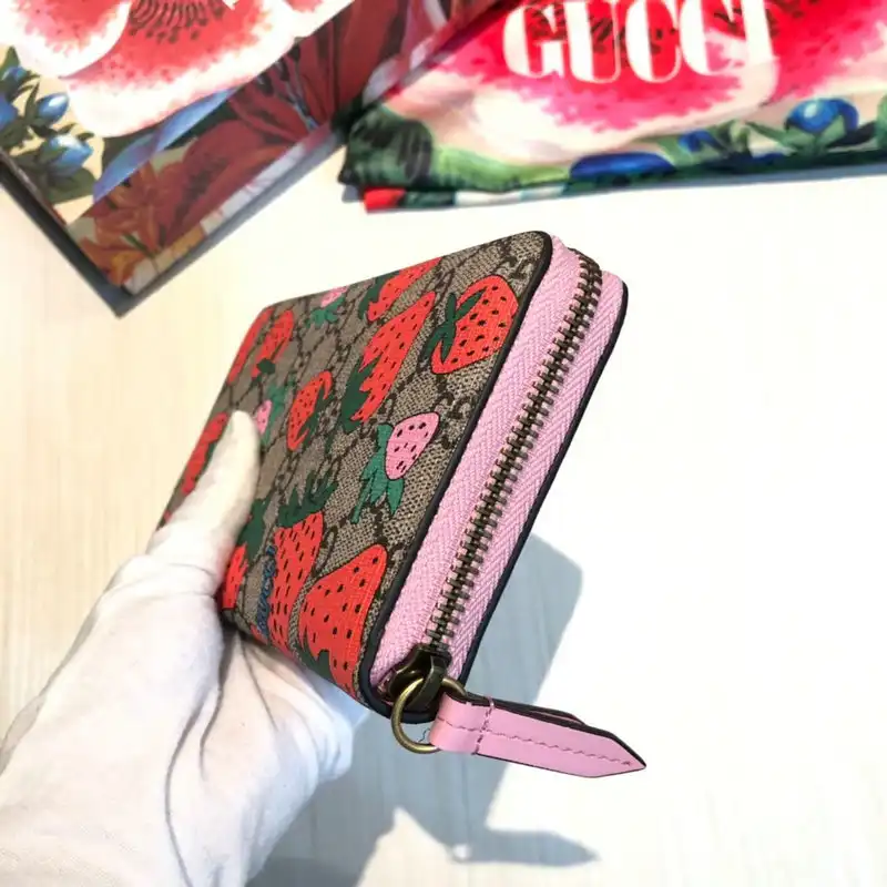 G*u*i bags 20guc0174