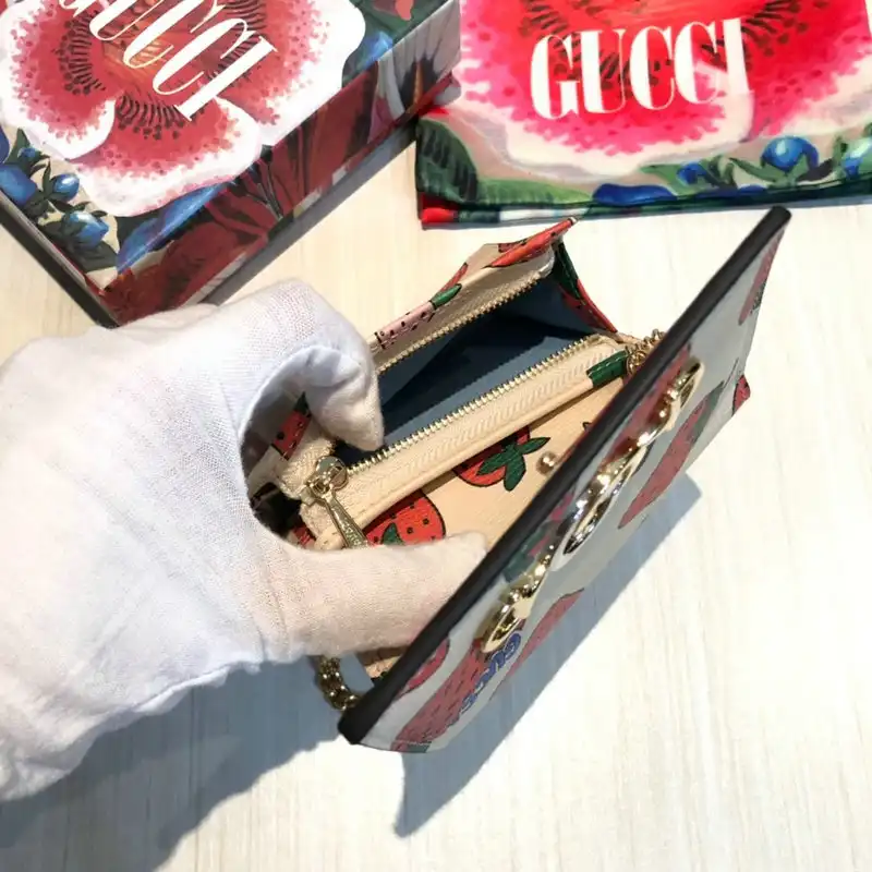 G*u*i bags 20guc0175
