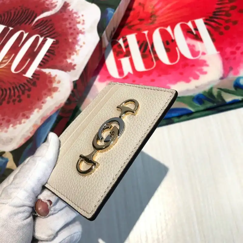 G*u*i bags 20guc0181