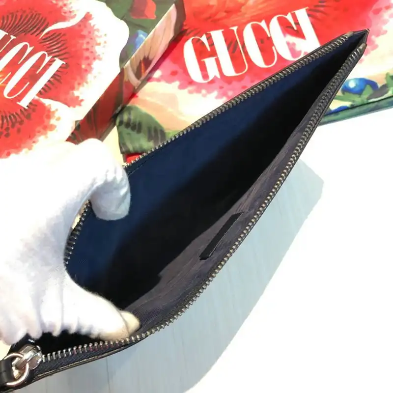 G*u*i bags 20guc0223