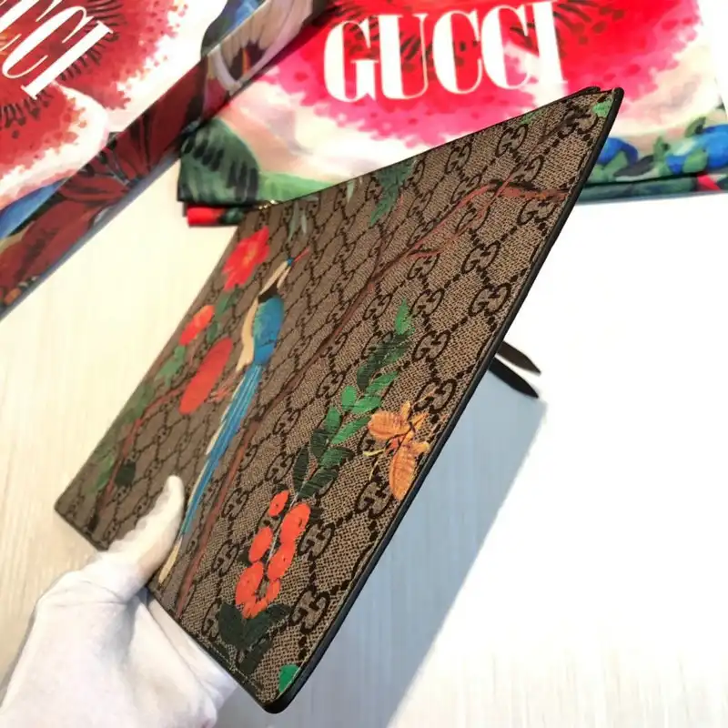 G*u*i bags 20guc0224