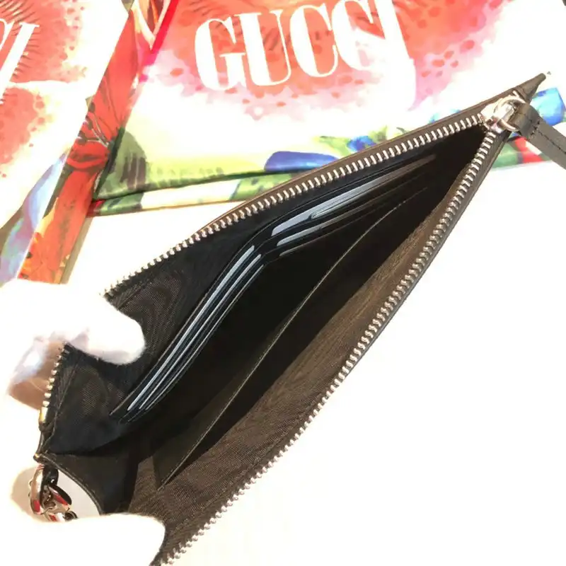 G*u*i bags 20guc0227
