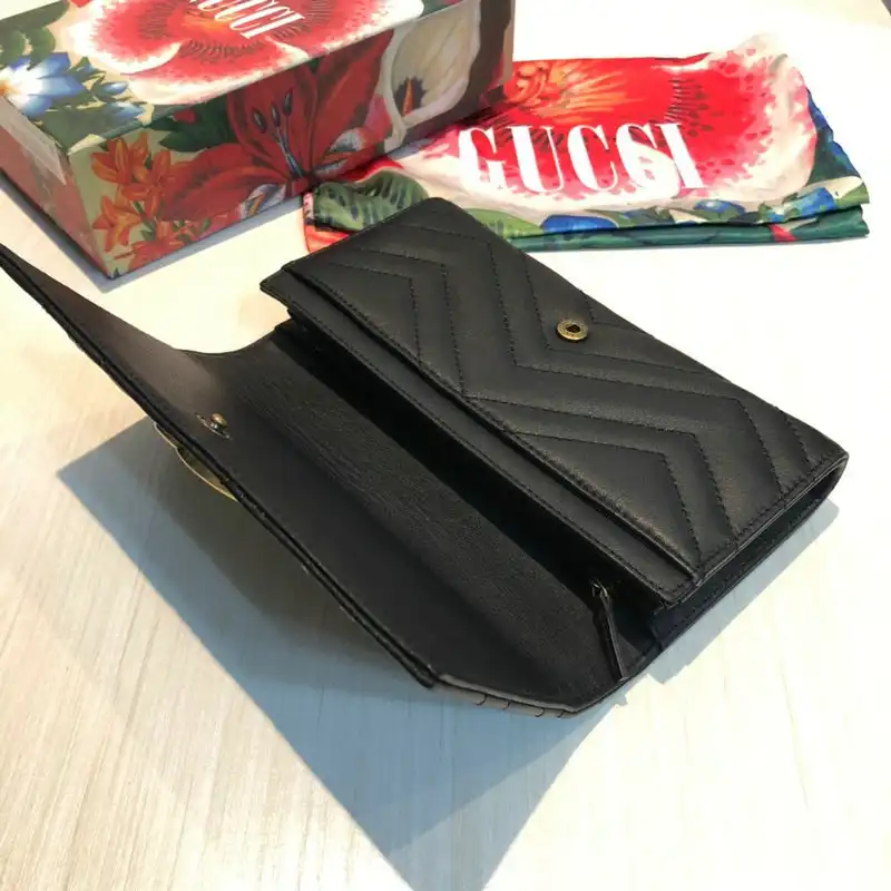 G*u*i bags 20guc0231