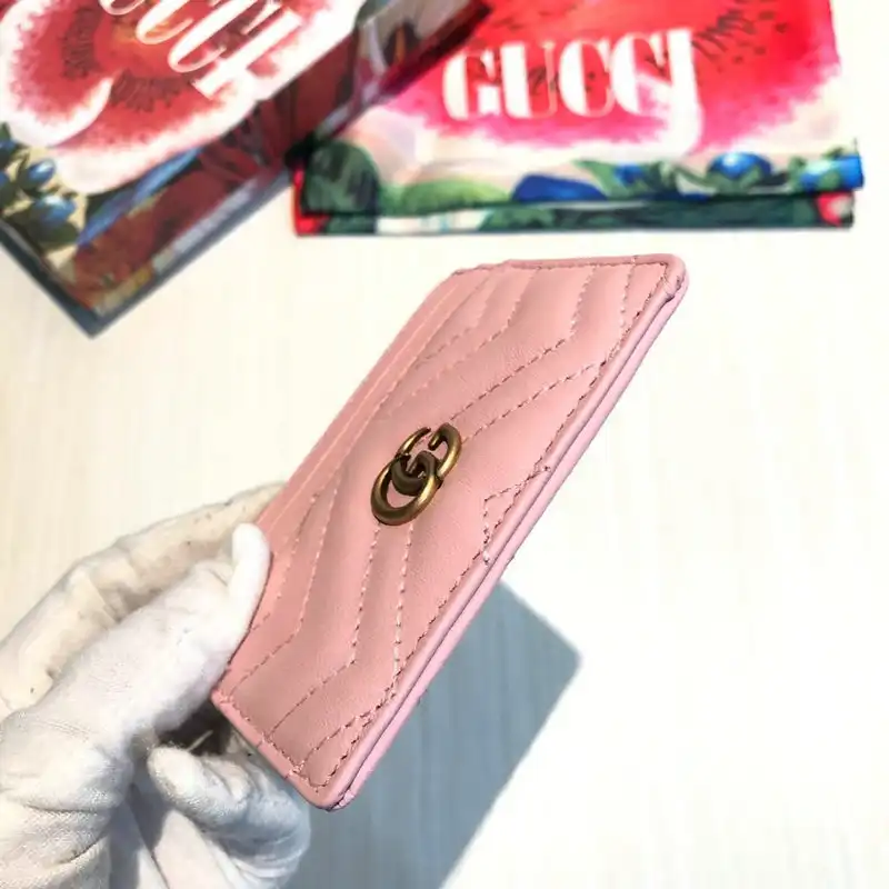 G*u*i bags 20guc0237
