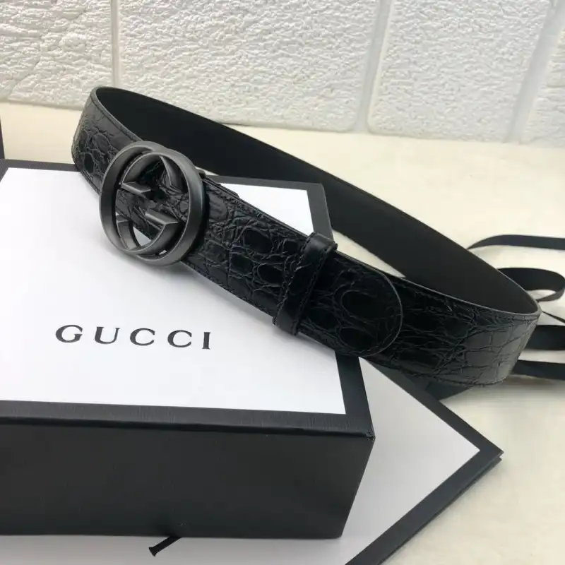 G*u*i s belt 20xia0003