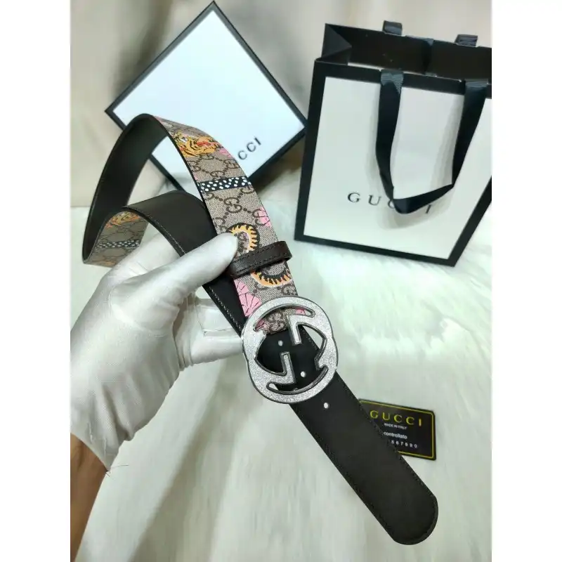 G*u*i s belt 20xia0039
