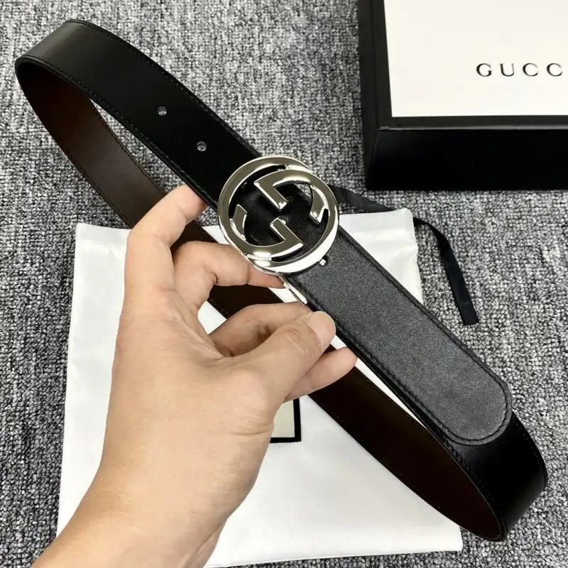 G*u*i s belt 20xia0052