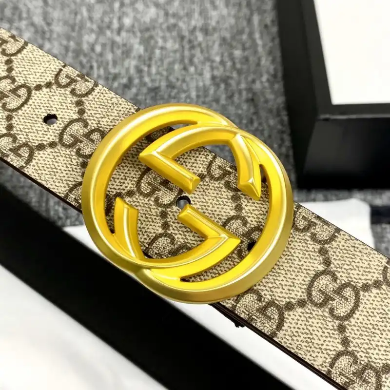 G*u*i s belt 20xia0056