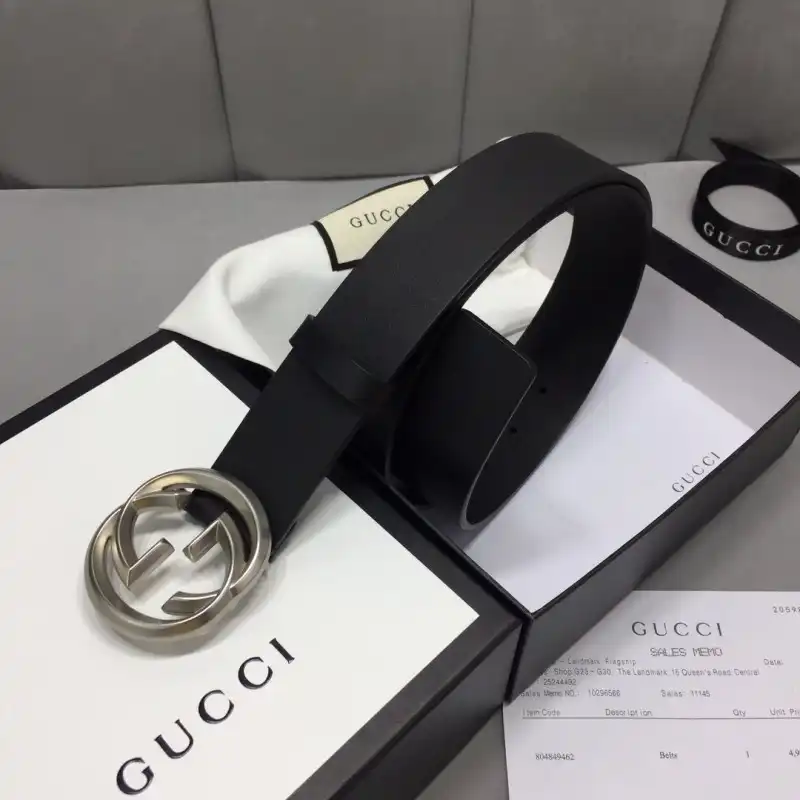 G*u*i s belt 20xia0085