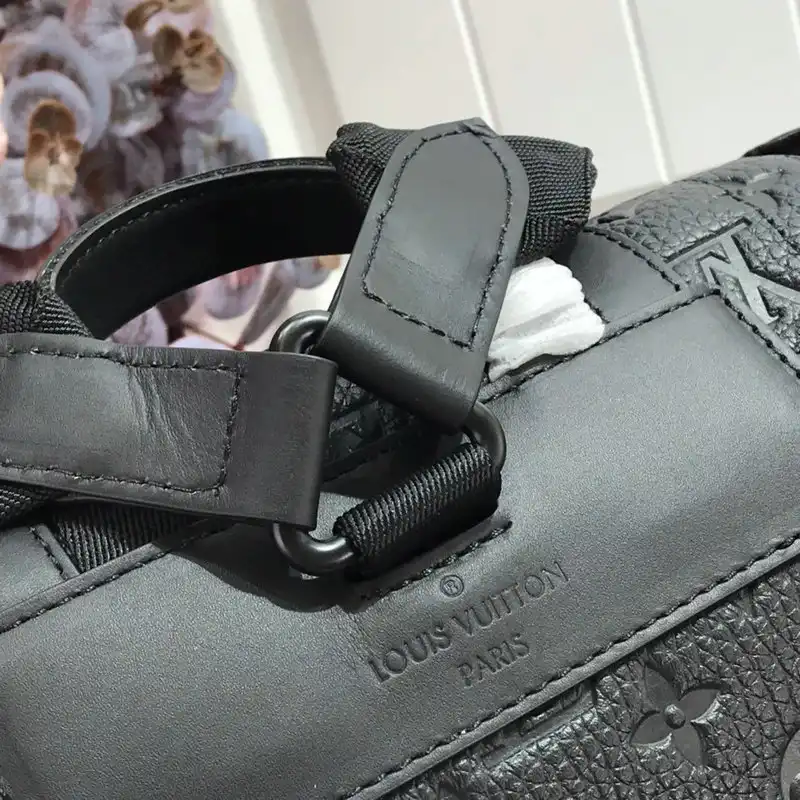 LV Bags 23HT0046