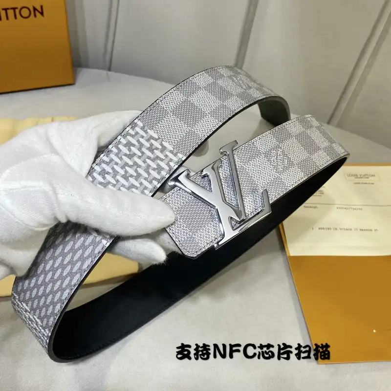 LV Belts 2102SH0040