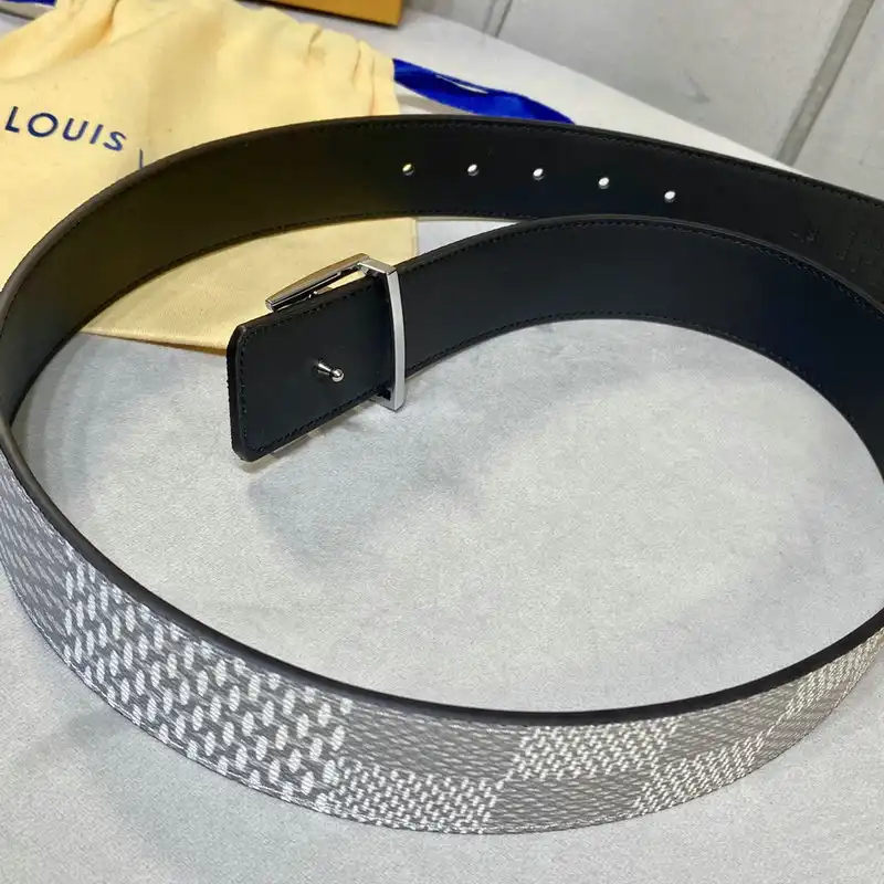 LV Belts 2102SH0040