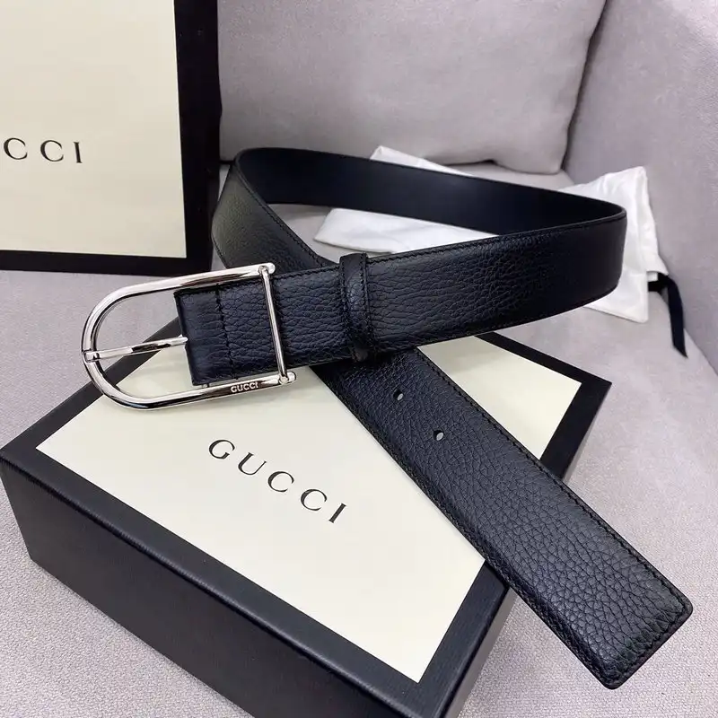 G*u*i belts 2102sh0071