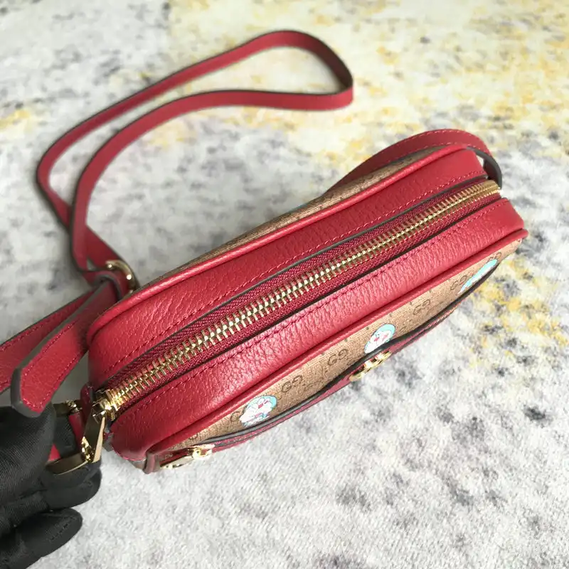 G*u*i bags 2104dj0019