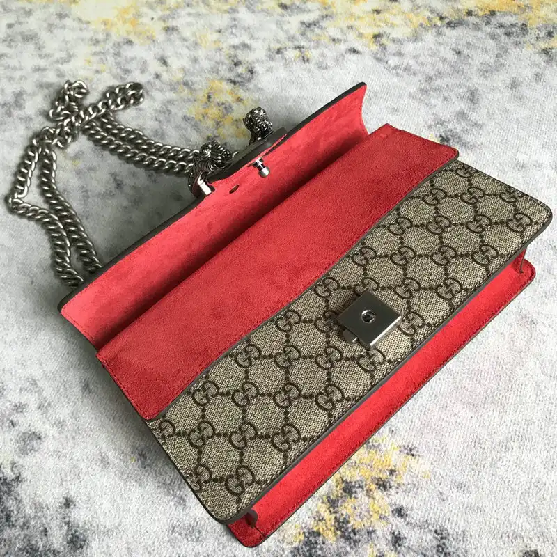 G*u*i bags 2104dj0025
