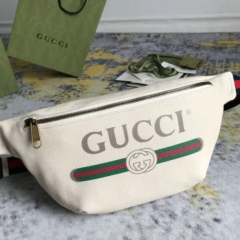G*u*i bags 2104dj0029
