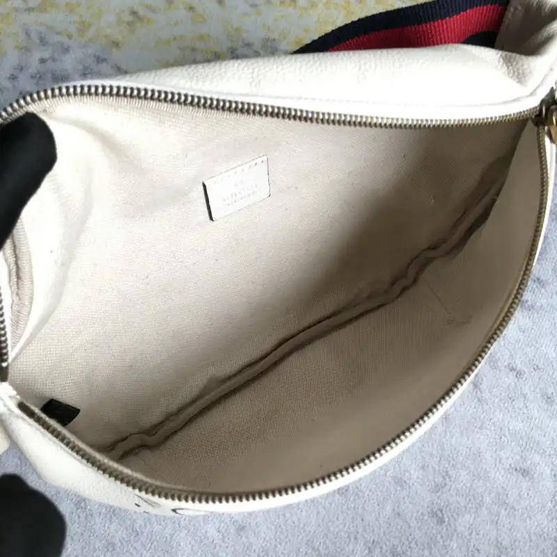 G*u*i bags 2104dj0030