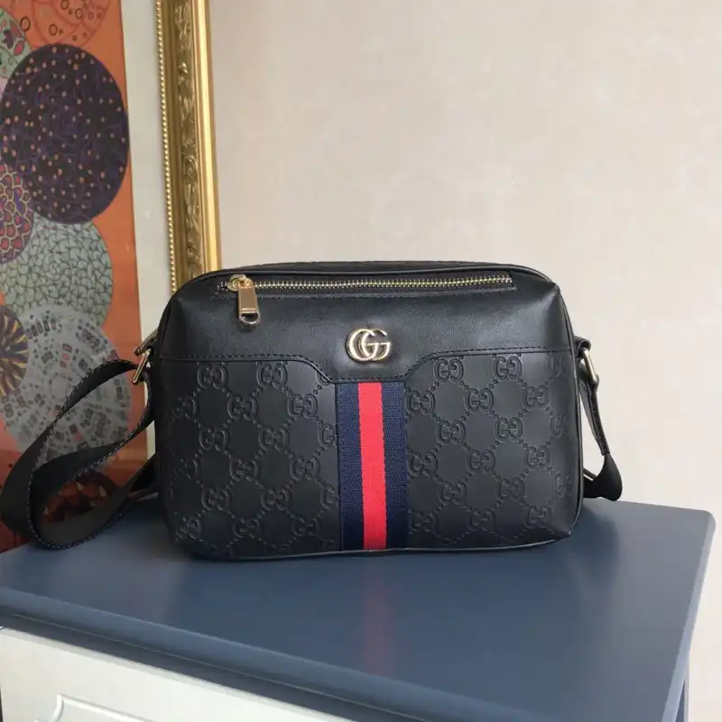 G*u*i bags 2107ya0030