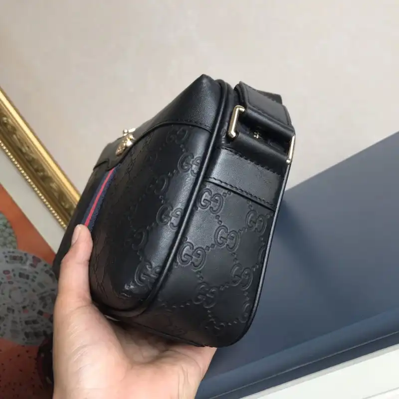 G*u*i bags 2107ya0030