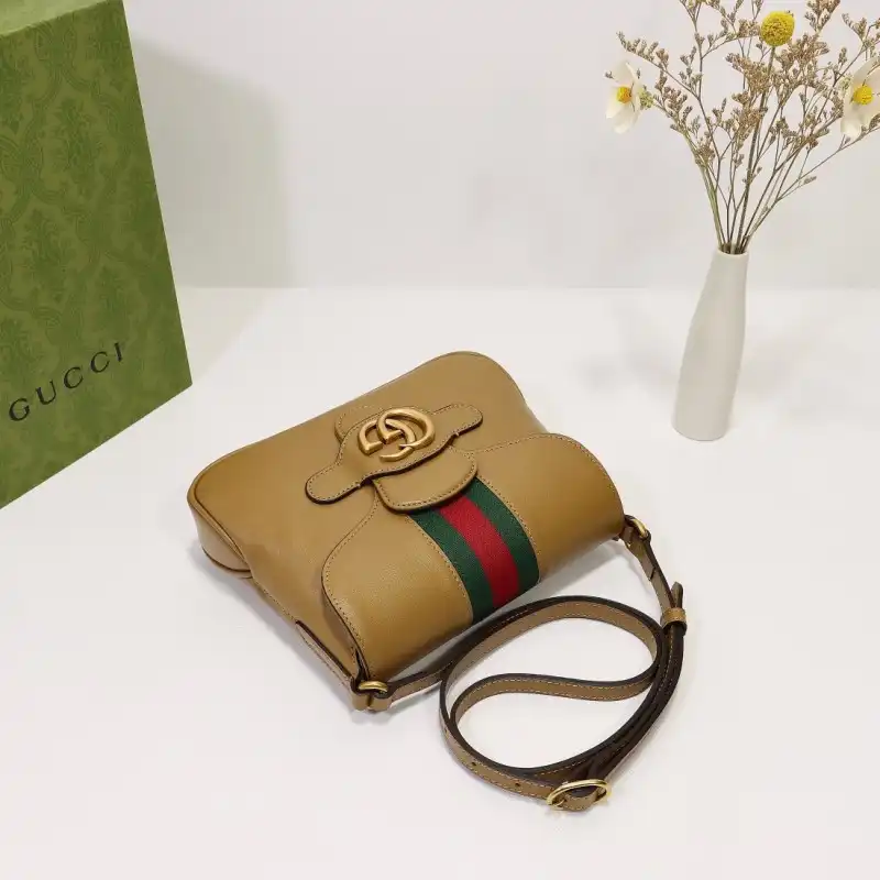 G*u*i s bags 2108dj0033