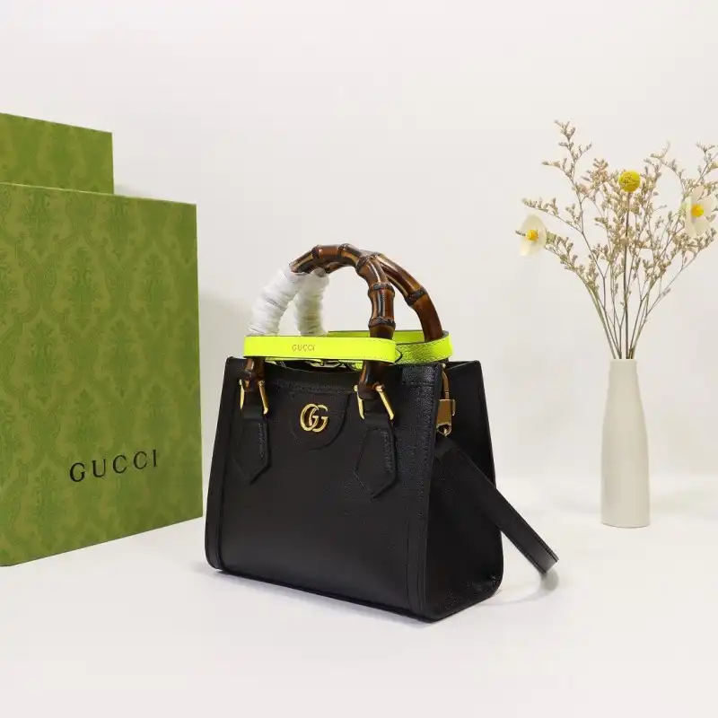 G*u*i s bags 2108dj0075