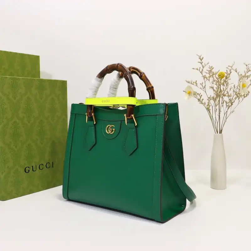 G*u*i s bags 2108dj0080