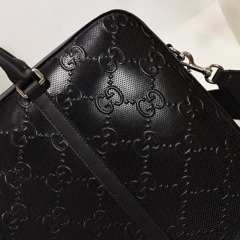 G*u*i s bags 2108dj0091