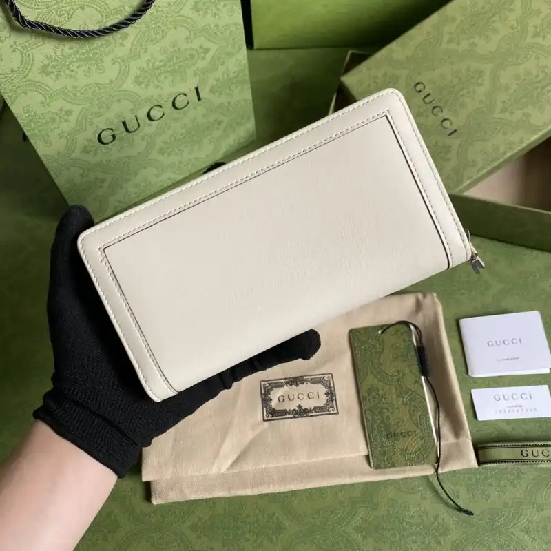 G*u*i s bags 2108ya0061