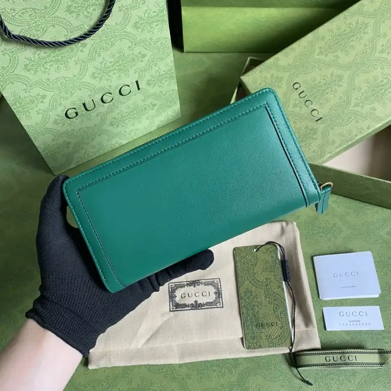 G*u*i s bags 2108ya0064