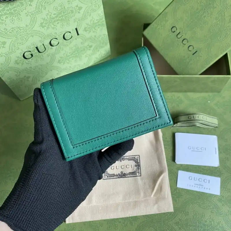 G*u*i s bags 2108ya0069