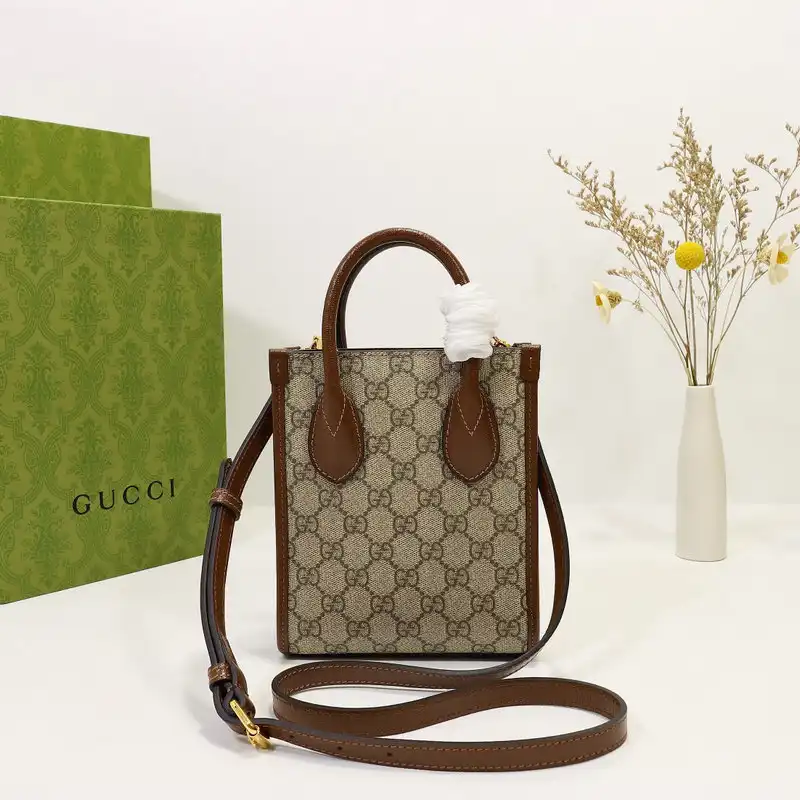 G*u*i bags 2109dj0022