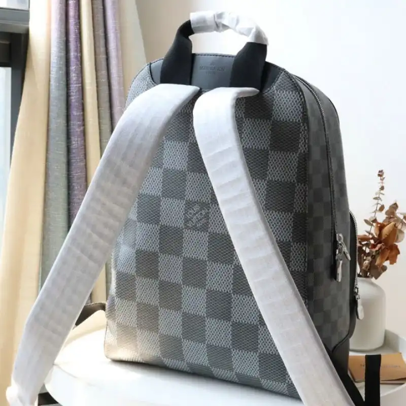 LV Bags 2109DJ0036