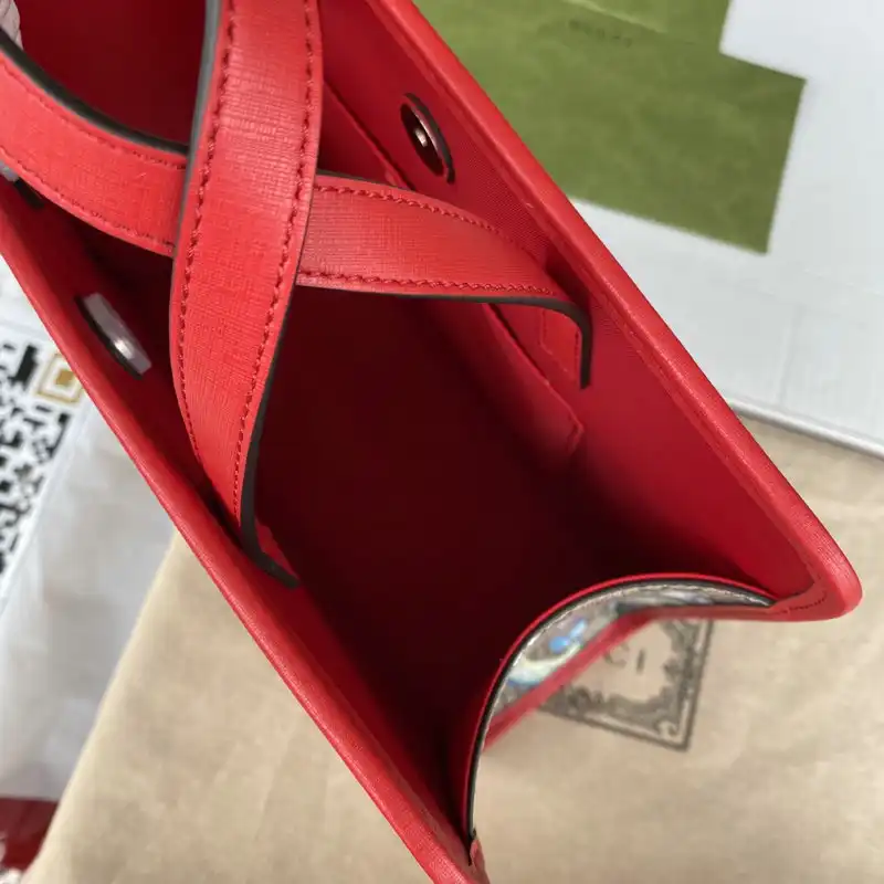 G*u*i bag 2109ya0081
