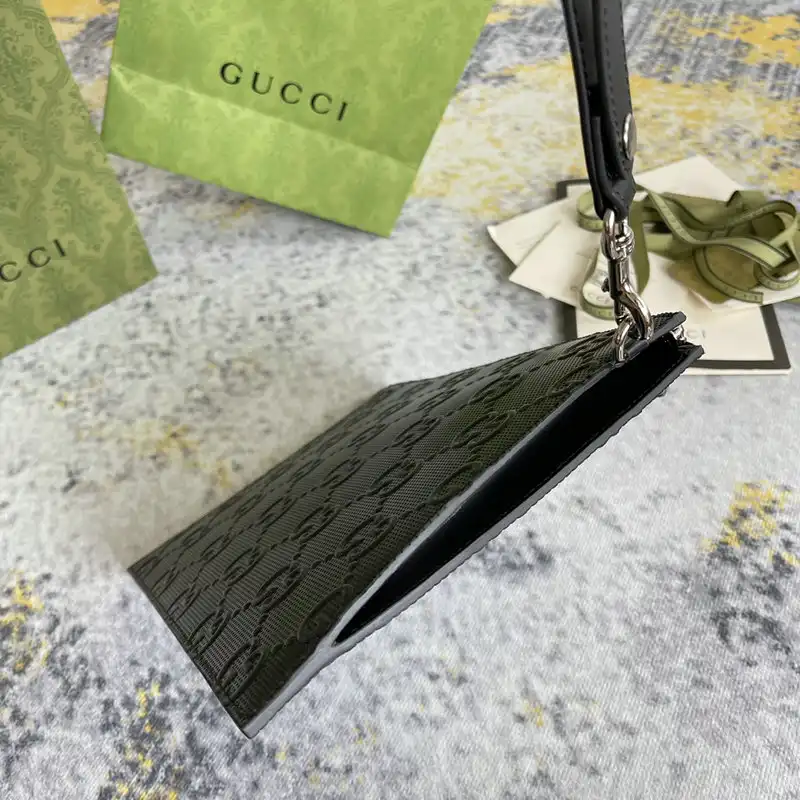 G*u*i bag 2110dj0033