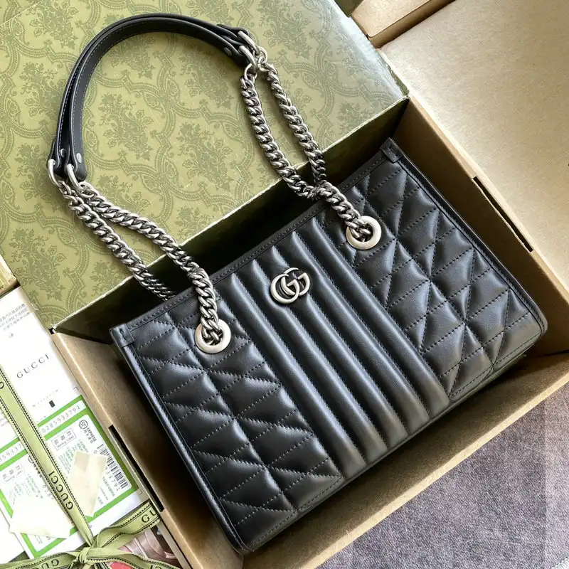 G*u*i bags 2110ya0002
