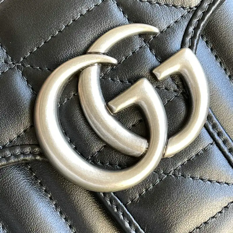G*u*i bags 2110ya0004