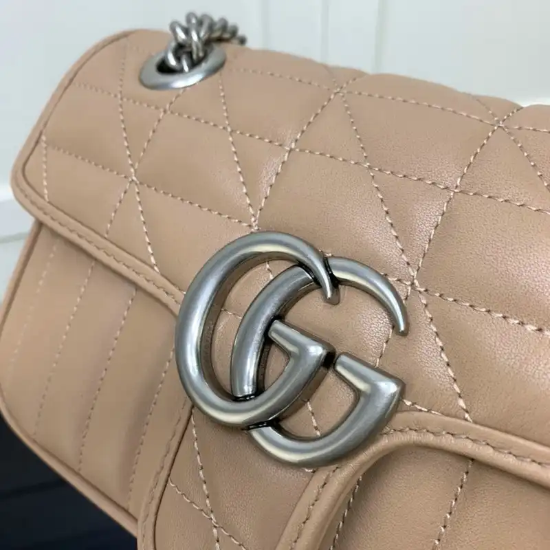 G*u*i bags 2110ya0130