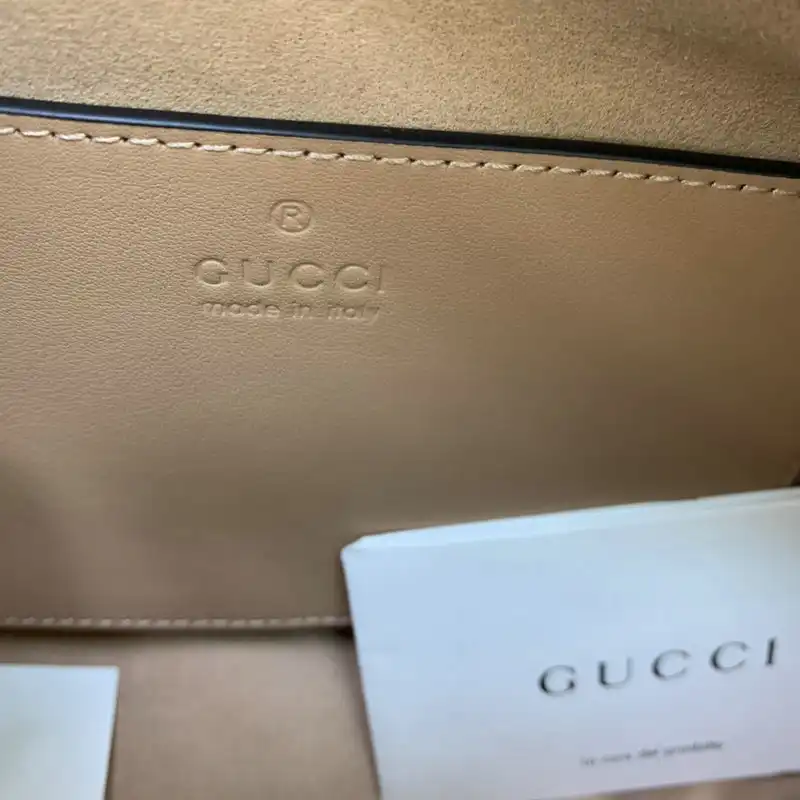 G*u*i bags 2110ya0132