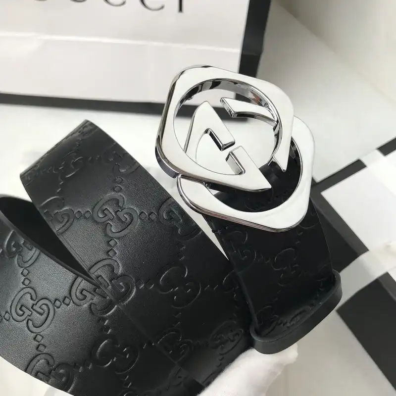 G*u*i belts 2111xa0023