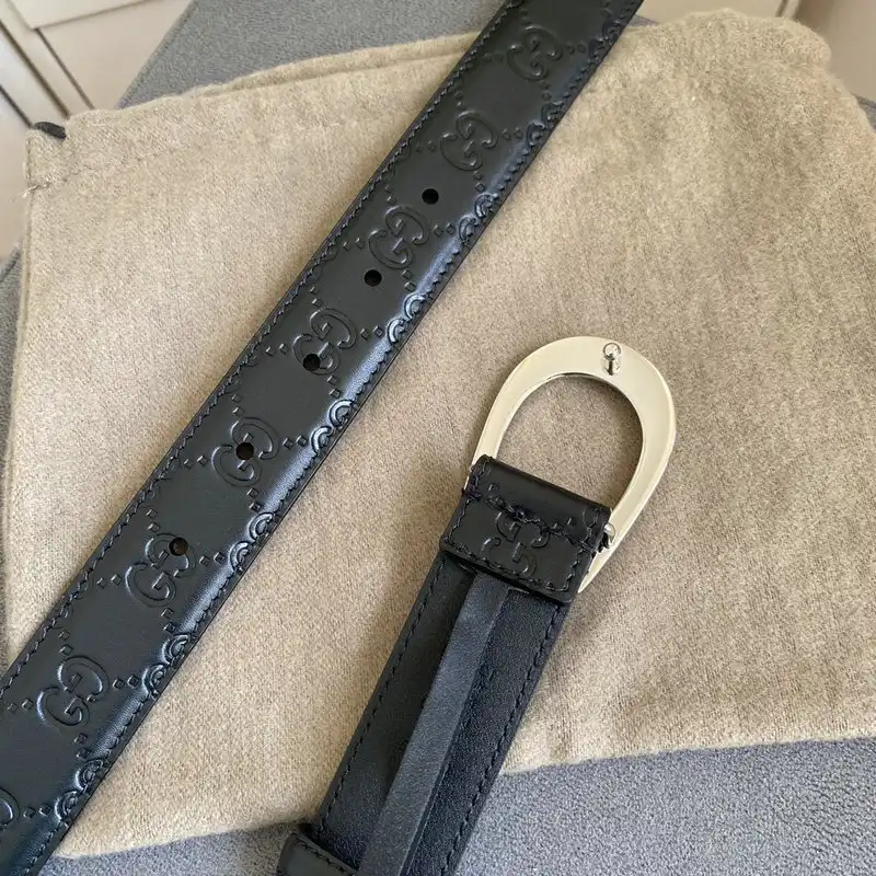 G*u*i belts 2111xa0024